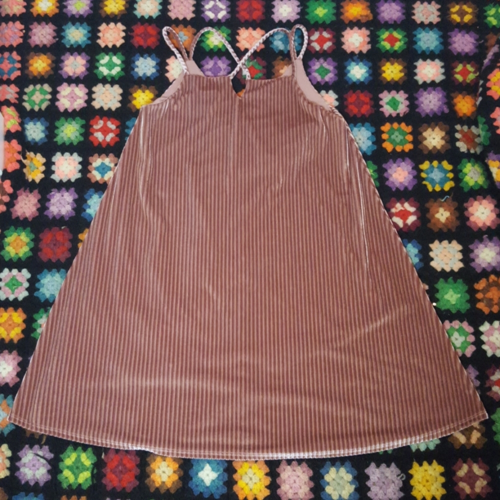 Dusty rose cord line velvet keyhole strap shift